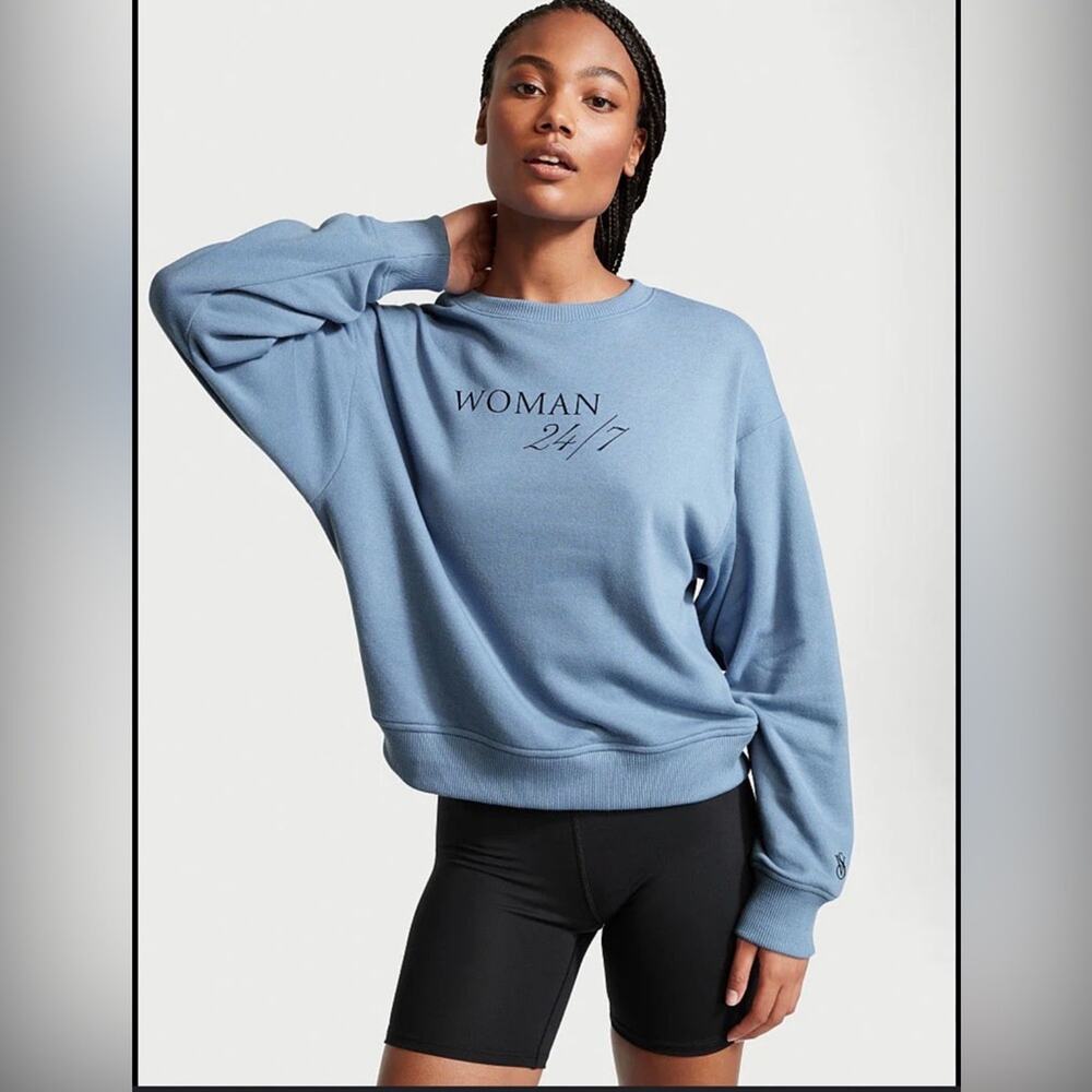 NWT Victoria's Secret Crewneck women 24/7 Size Large